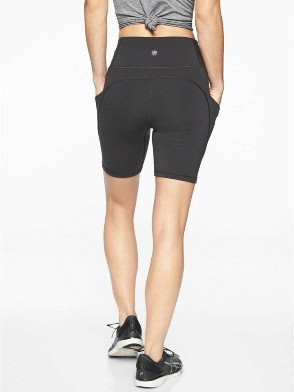 Athleta All In 7" Womens Bike Shorts Stash Zip Pockets Athletic Black Small Yoga